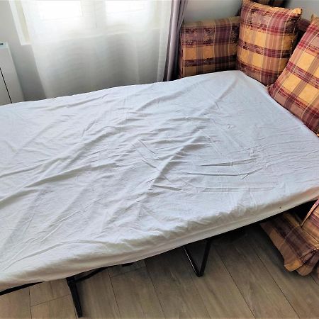 Appartement T2 "Mesange" Hyper Centre D'Ernée Zewnętrze zdjęcie